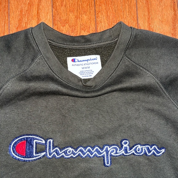Champion Sweatshirt Size Medium - Picture 7 of 8